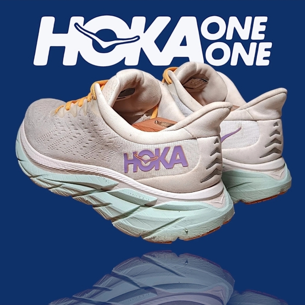 Hoka One One Clifton 8 Shoes Sneakers White 1119394 BDBW Womens Size 9B GUC